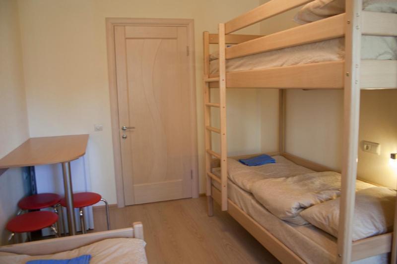 Petrani Hostel Kyiv Exterior photo
